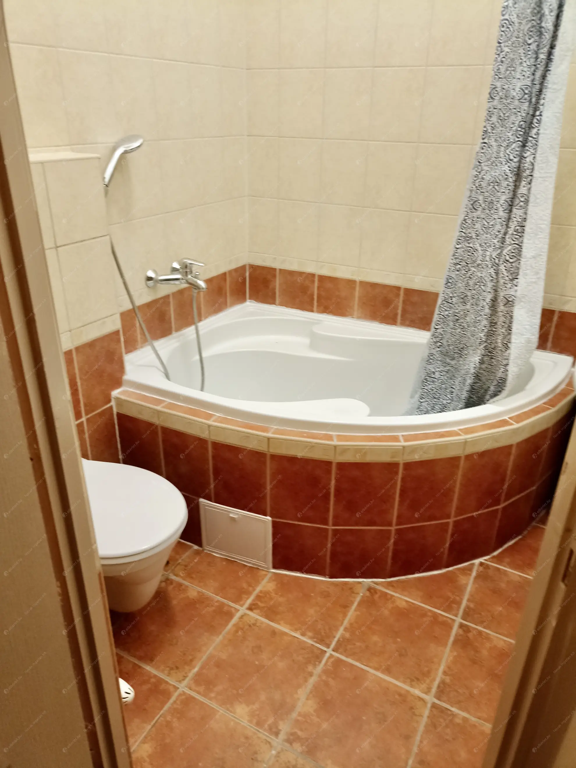 Kiadó albérlet 280000 Ft/hó áron: Budapest, VII. kerület  Király utca. Mérete: 73 nm, 2 szobás | Alberlet.hu - 6629284