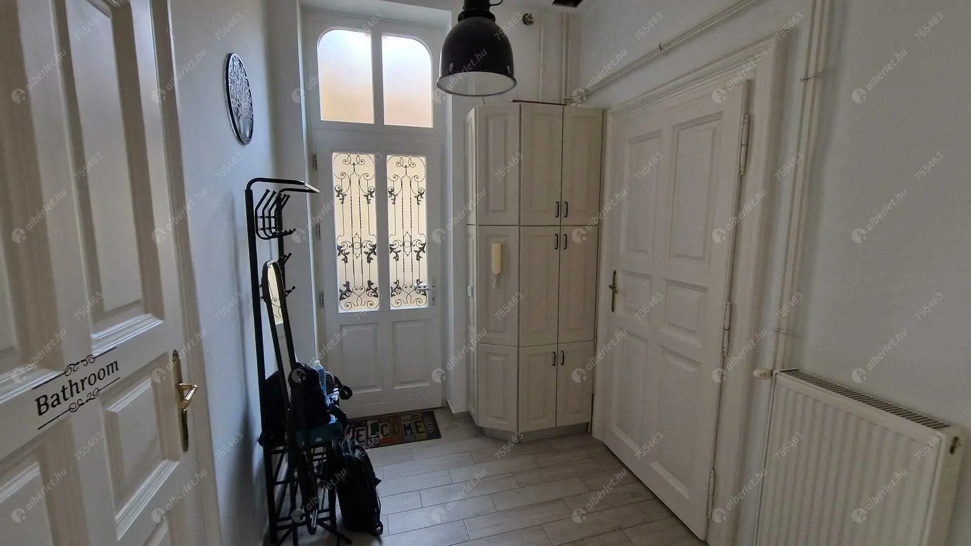 Kiadó albérlet 290000 Ft/hó áron: Budapest, VII. kerület  Klauzál tér. Mérete: 55 nm, 3 szobás | Alberlet.hu - 6371773