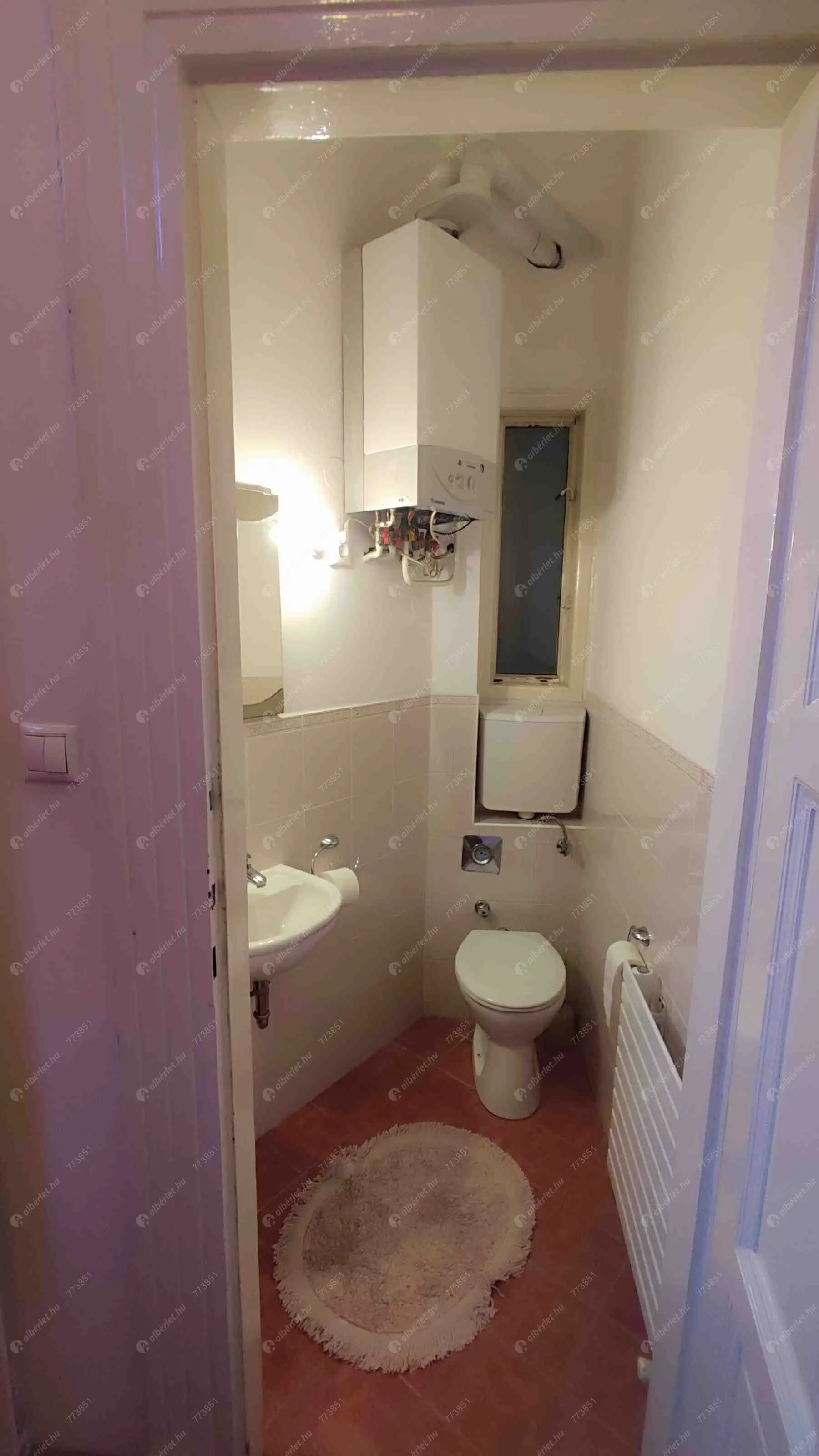 Kiadó albérlet 200000 Ft/hó áron: Budapest, VII. kerület  Klauzál tér. Mérete: 74 nm, 2 szobás | Alberlet.hu - 6638500