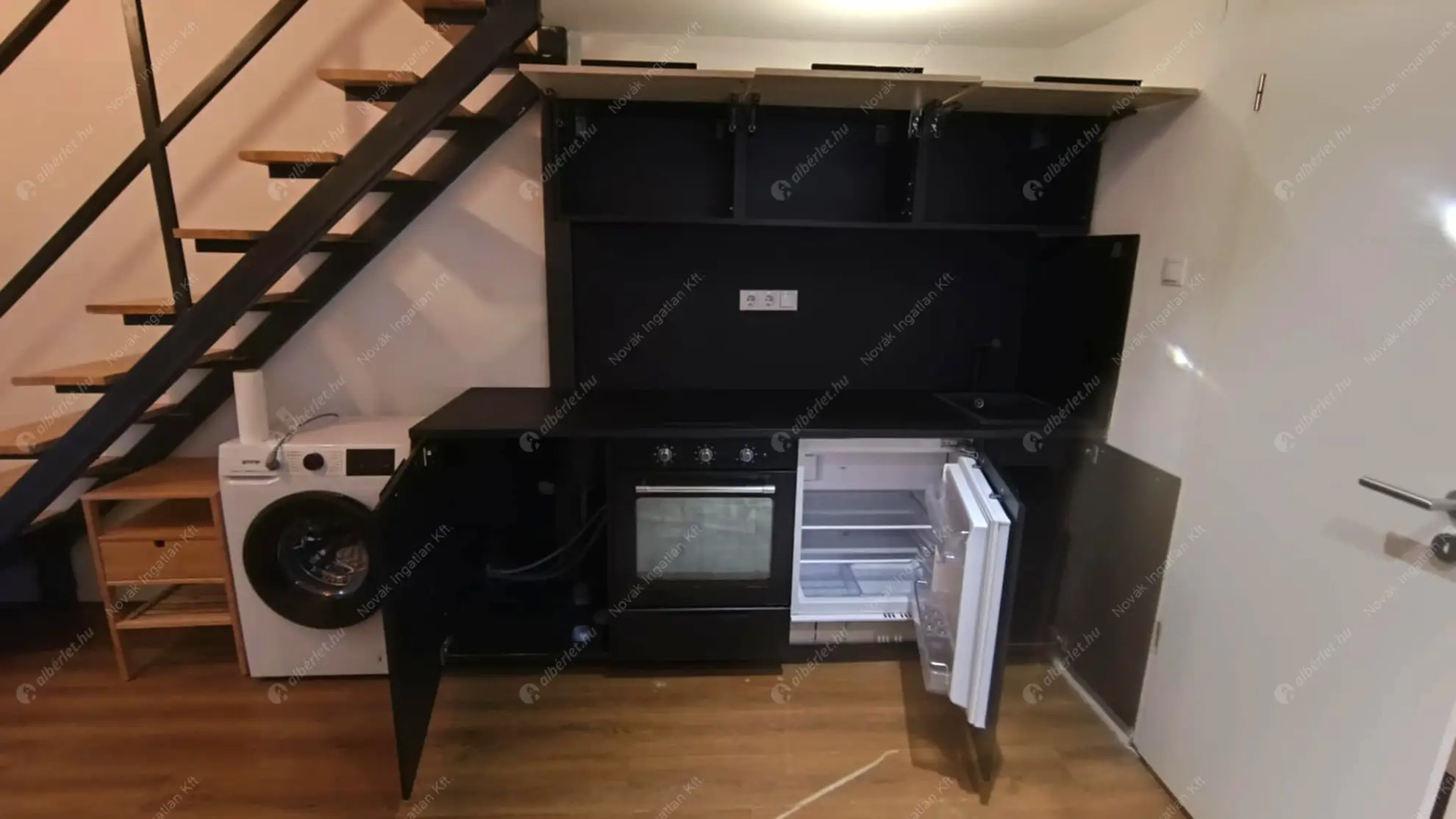 Kiadó albérlet 215000 Ft/hó áron: Budapest, VII. kerület  Lövölde tér. Mérete: 22 nm, 1 szobás | Alberlet.hu - 6575421