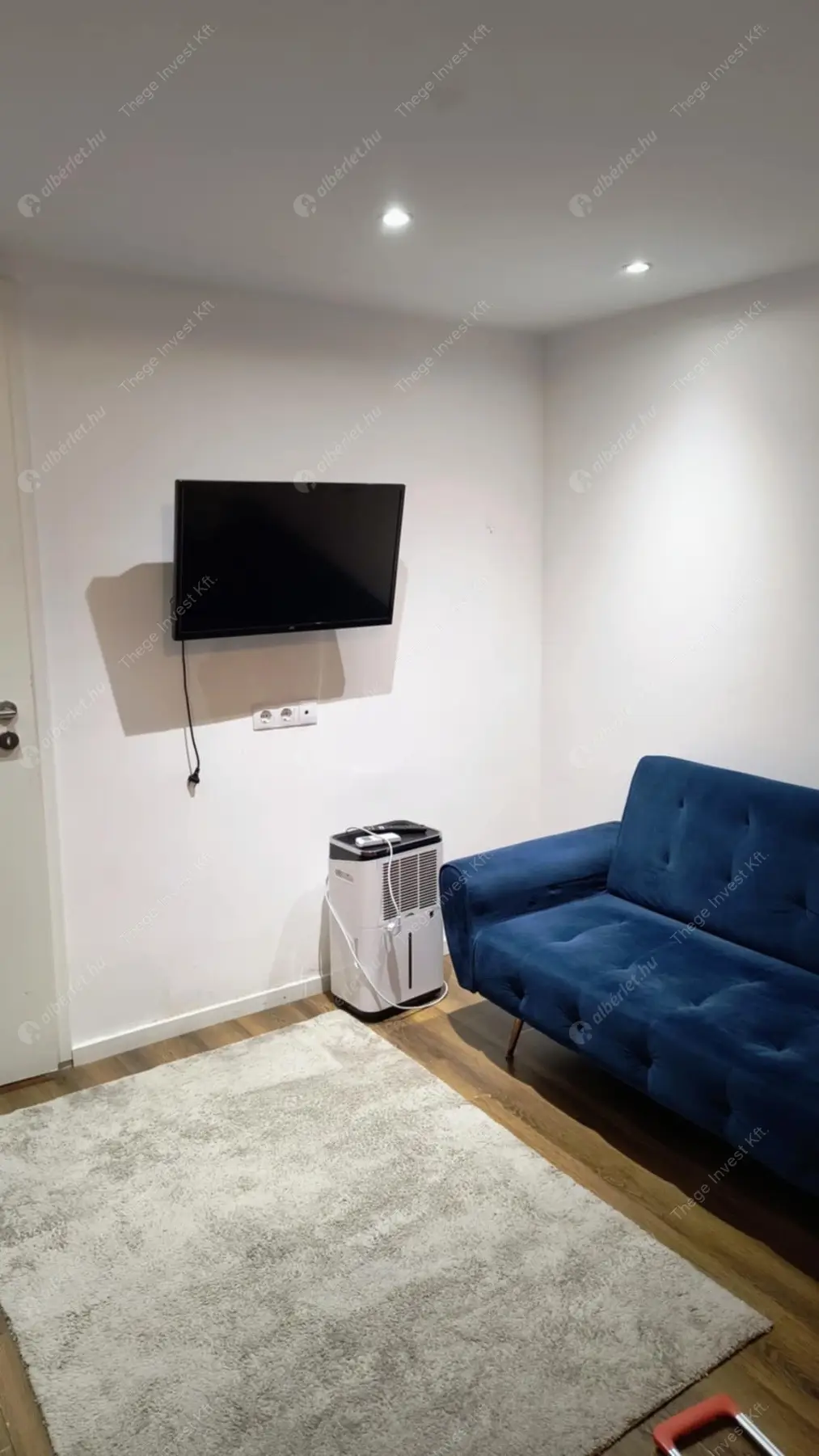 Kiadó albérlet 215000 Ft/hó áron: Budapest, VII. kerület  Lövölde tér. Mérete: 22 nm, 1 szobás | Alberlet.hu - 6579468