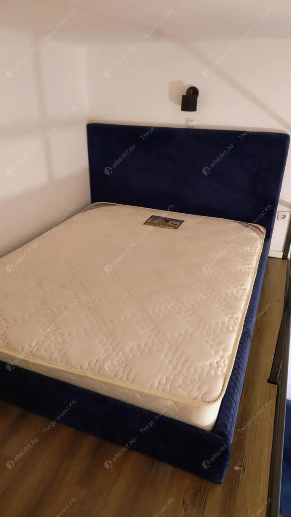 Kiadó albérlet 215000 Ft/hó áron: Budapest, VII. kerület  Lövölde tér. Mérete: 22 nm, 1 szobás | Alberlet.hu - 6579469