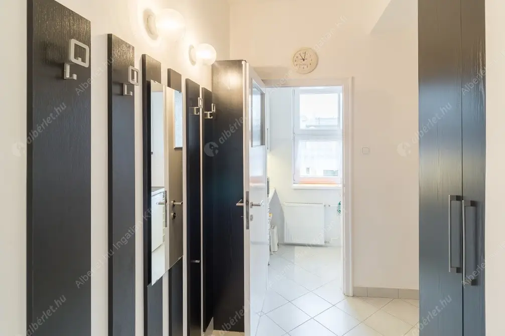 Kiadó albérlet 240000 Ft/hó áron: Budapest, VII. kerület  Madách Imre tér. Mérete: 30 nm, 1 szobás | Alberlet.hu - 6580361