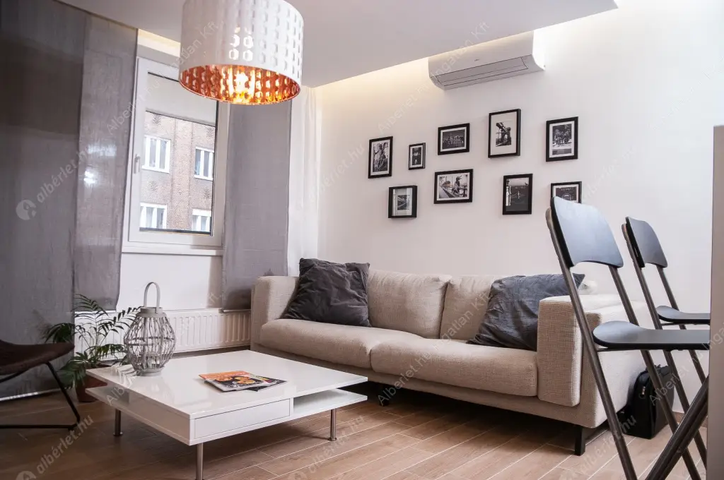 Kiadó albérlet 408000 Ft/hó áron: Budapest, VII. kerület  Madách Imre tér. Mérete: 59 nm, 2 szobás | Alberlet.hu - 6517394