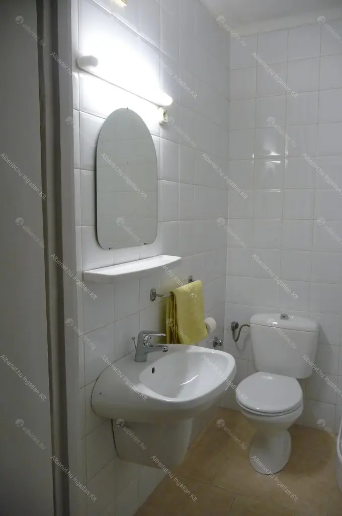 Kiadó albérlet 250000 Ft/hó áron: Budapest, VII. kerület  Madách Imre út. Mérete: 51 nm, 1 szobás | Alberlet.hu - 6663282