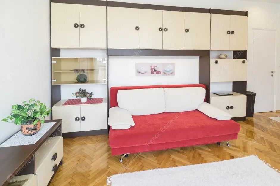 Kiadó albérlet 350000 Ft/hó áron: Budapest, VII. kerület  Madách Imre út. Mérete: 52 nm, 1 szobás | Alberlet.hu - 6548460