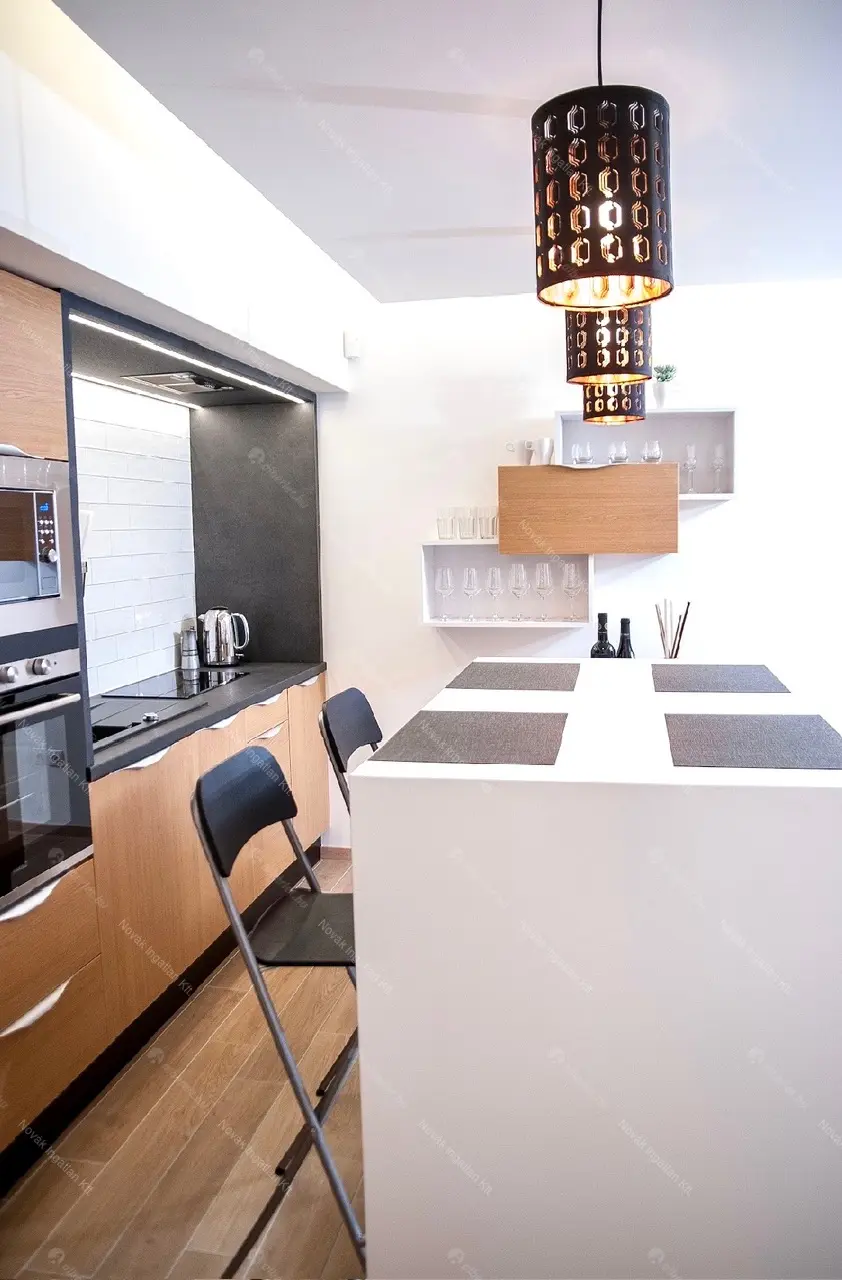 Kiadó albérlet 360000 Ft/hó áron: Budapest, VII. kerület  Madách Imre út. Mérete: 60 nm, 3 szobás | Alberlet.hu - 6646881