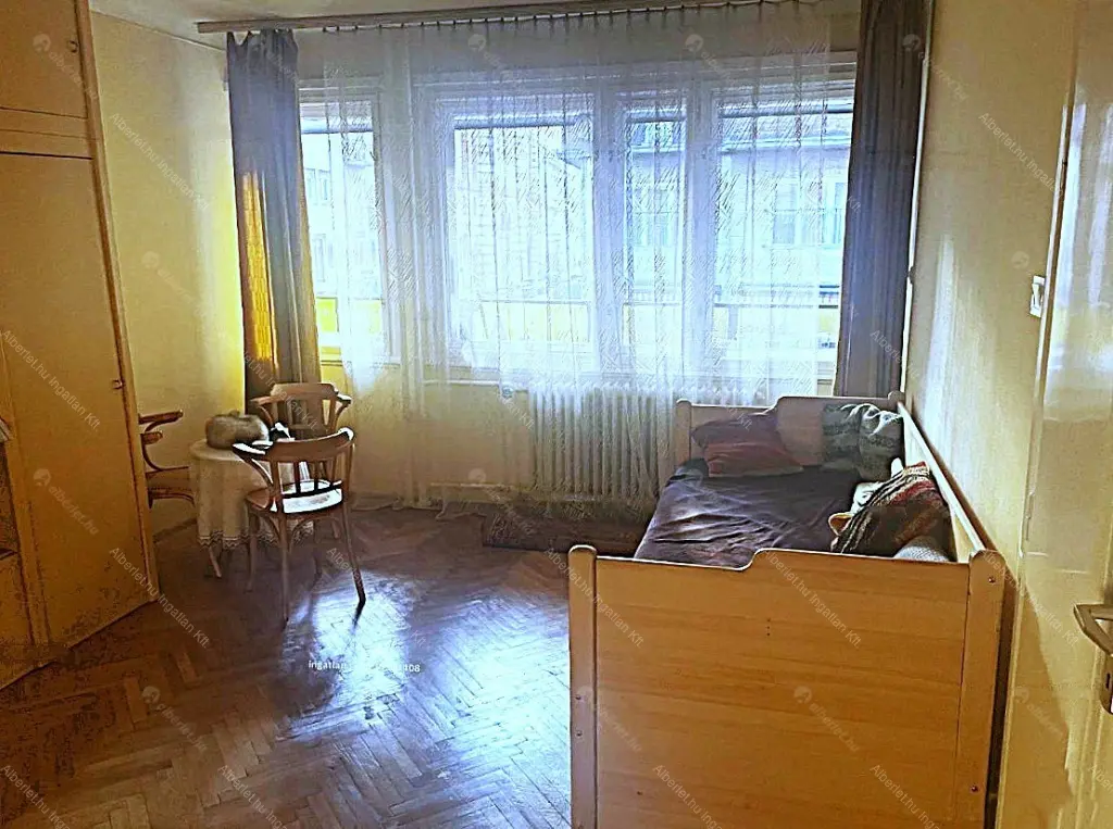 Kiadó albérlet 295000 Ft/hó áron: Budapest, VII. kerület  Madách Imre út. Mérete: 73 nm, 2 szobás | Alberlet.hu - 6691331