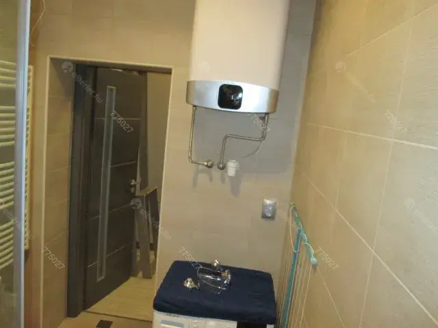 Kiadó albérlet 175000 Ft/hó áron: Budapest, VII. kerület   Marek J. utca . Mérete: 32 nm, 1 szobás | Alberlet.hu - 6659791