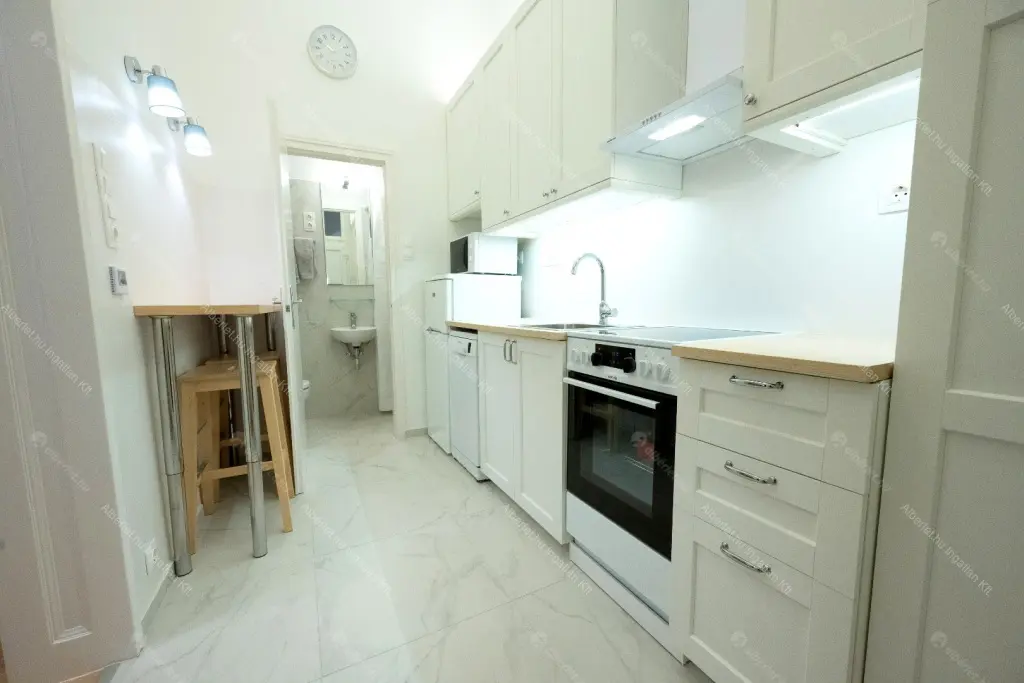 Kiadó albérlet 217000 Ft/hó áron: Budapest, VII. kerület  Marek József utca. Mérete: 21 nm, 1 szobás | Alberlet.hu - 6693170