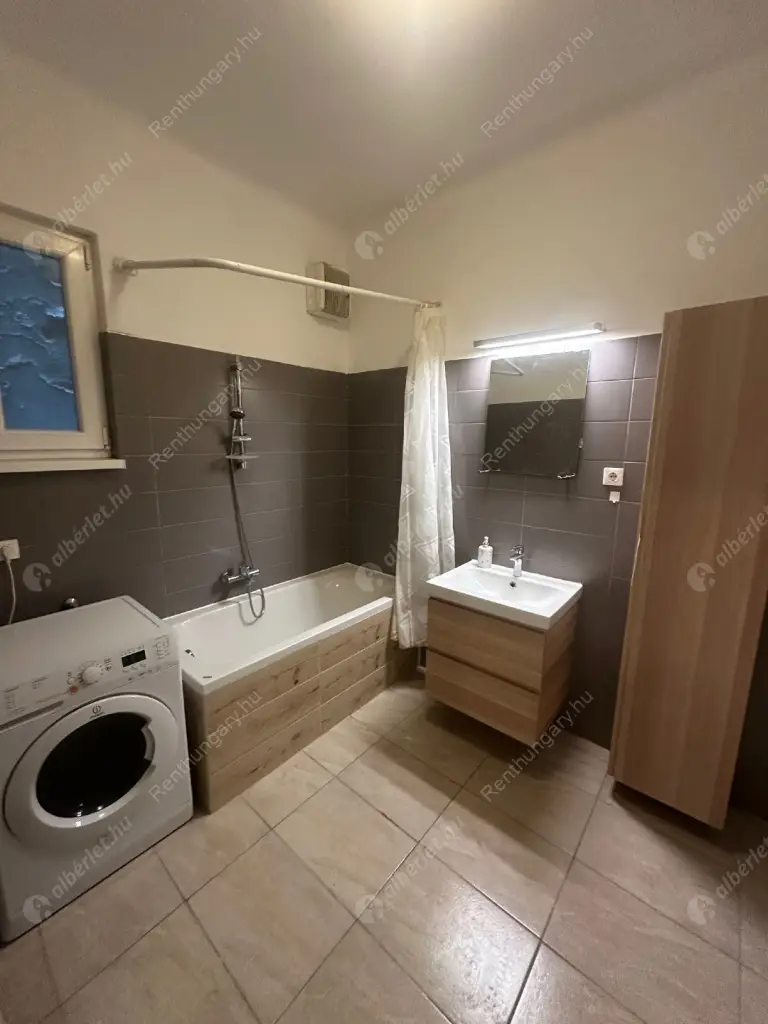 Kiadó albérlet 320000 Ft/hó áron: Budapest, VII. kerület  Marek József utca. Mérete: 60 nm, 2 szobás | Alberlet.hu - 6584502