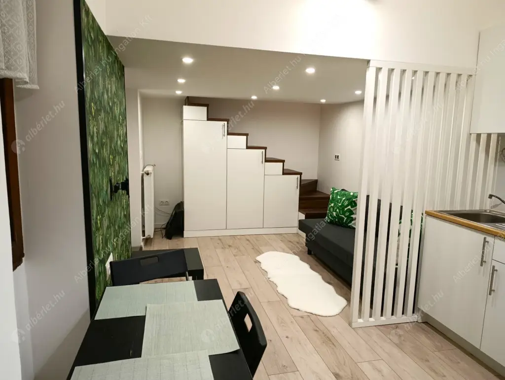 Kiadó albérlet 400000 Ft/hó áron: Budapest, VII. kerület  Marek József utca. Mérete: 62 nm, 4 szobás | Alberlet.hu - 6575994