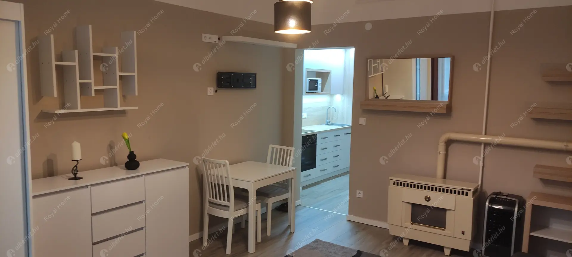 Kiadó albérlet 220000 Ft/hó áron: Budapest, VII. kerület  Murányi utca. Mérete: 30 nm, 1 szobás | Alberlet.hu - 5877408