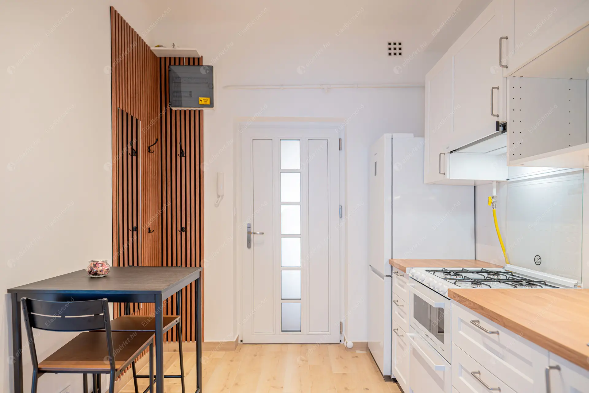 Kiadó albérlet 300000 Ft/hó áron: Budapest, VII. kerület  Murányi utca. Mérete: 41 nm, 1 szobás | Alberlet.hu - 6543610