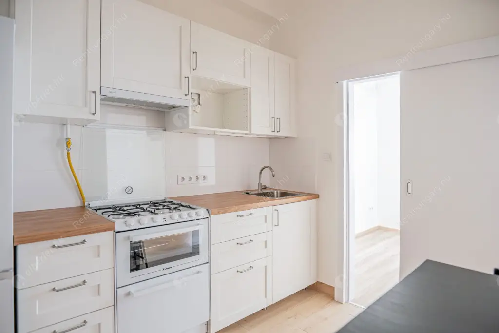 Kiadó albérlet 280000 Ft/hó áron: Budapest, VII. kerület  Murányi utca. Mérete: 41 nm, 1 szobás | Alberlet.hu - 6554714