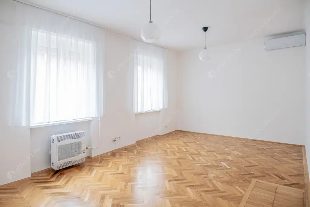 Kiadó albérlet 280000 Ft/hó áron: Budapest, VII. kerület  Murányi utca. Mérete: 41 nm, 1 szobás | Alberlet.hu - 6554720