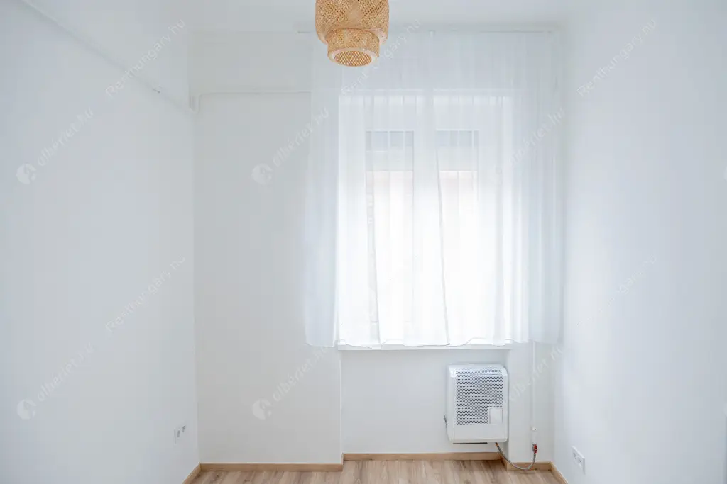 Kiadó albérlet 280000 Ft/hó áron: Budapest, VII. kerület  Murányi utca. Mérete: 41 nm, 1 szobás | Alberlet.hu - 6554721