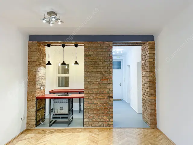 Kiadó albérlet 300000 Ft/hó áron: Budapest, VII. kerület  Murányi utca. Mérete: 68 nm, 2 szobás | Alberlet.hu - 6612805