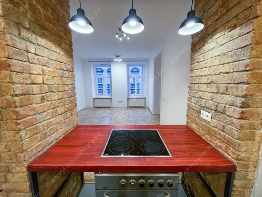 Kiadó albérlet 300000 Ft/hó áron: Budapest, VII. kerület  Murányi utca. Mérete: 68 nm, 2 szobás | Alberlet.hu - 6612820