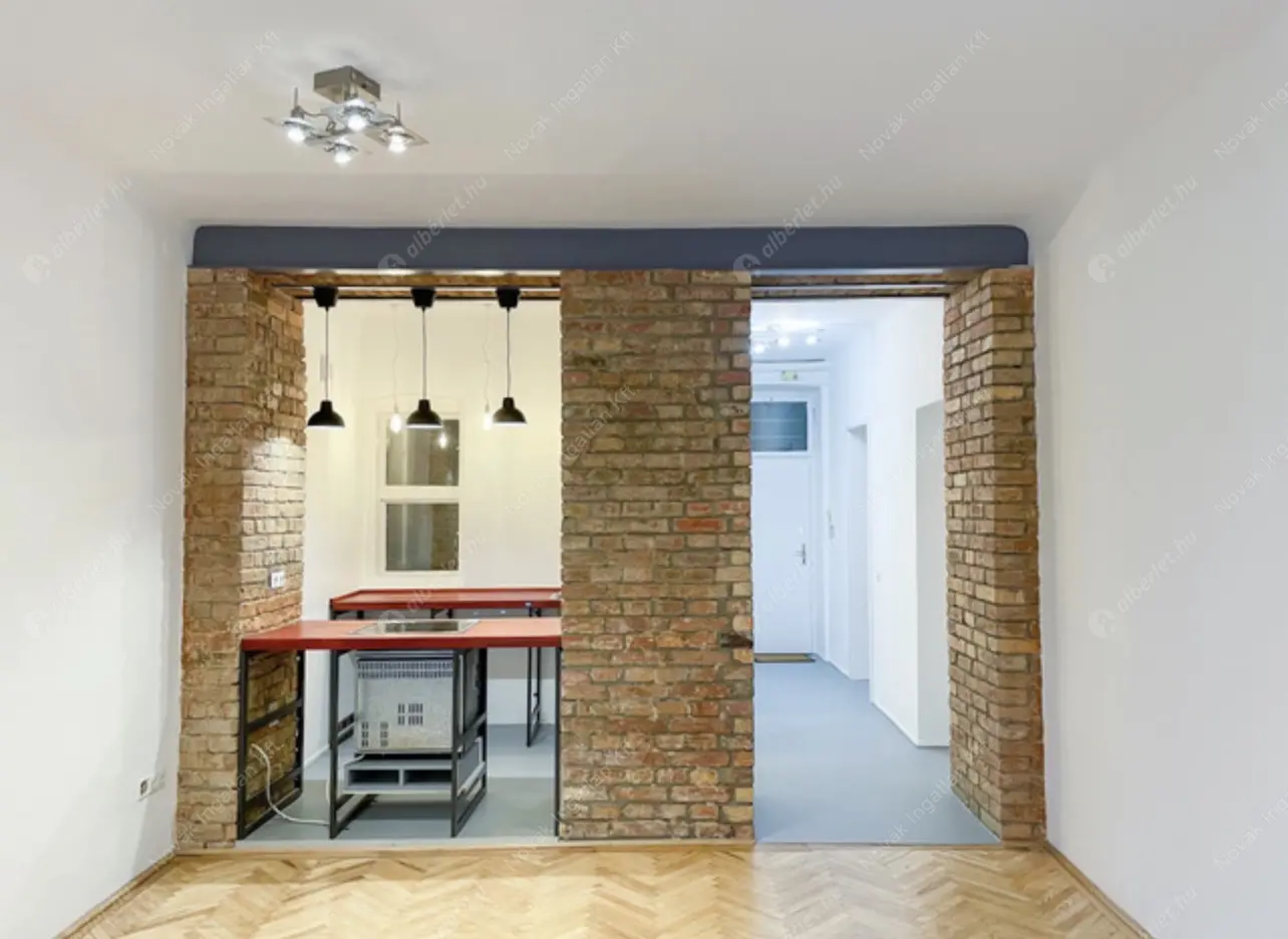 Kiadó albérlet 300000 Ft/hó áron: Budapest, VII. kerület  Murányi utca. Mérete: 68 nm, 2 szobás | Alberlet.hu - 6633473