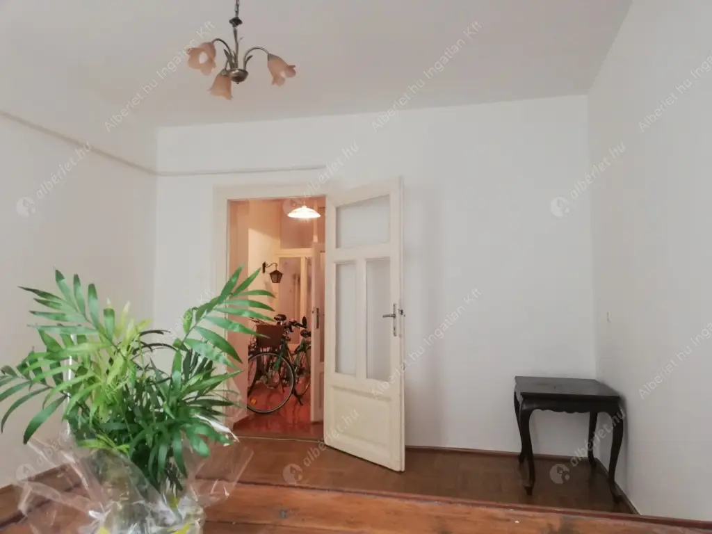 Kiadó albérlet 188000 Ft/hó áron: Budapest, VII. kerület  Nefelejcs utca. Mérete: 35 nm, 1 szobás | Alberlet.hu - 6606350