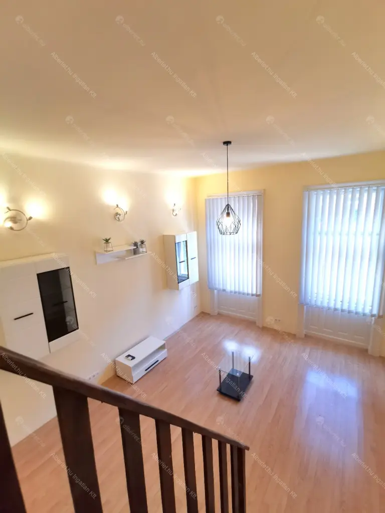 Kiadó albérlet 200000 Ft/hó áron: Budapest, VII. kerület  Nefelejcs utca. Mérete: 48 nm, 1 szobás | Alberlet.hu - 6705428