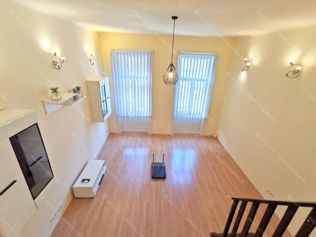 Kiadó albérlet 200000 Ft/hó áron: Budapest, VII. kerület  Nefelejcs utca. Mérete: 48 nm, 1 szobás | Alberlet.hu - 6705431