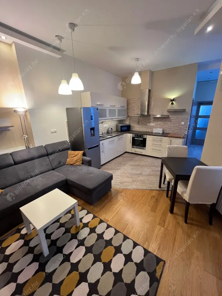 Kiadó albérlet 280000 Ft/hó áron: Budapest, VII. kerület  Nyár utca. Mérete: 49 nm, 2 szobás | Alberlet.hu - 6621005