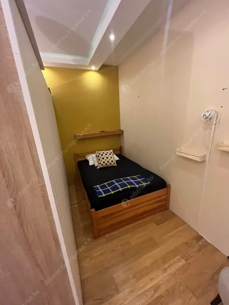 Kiadó albérlet 280000 Ft/hó áron: Budapest, VII. kerület  Nyár utca. Mérete: 49 nm, 2 szobás | Alberlet.hu - 6621006
