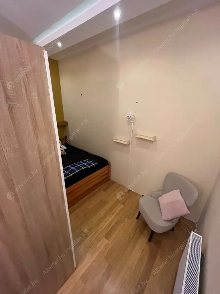 Kiadó albérlet 280000 Ft/hó áron: Budapest, VII. kerület  Nyár utca. Mérete: 49 nm, 2 szobás | Alberlet.hu - 6621007