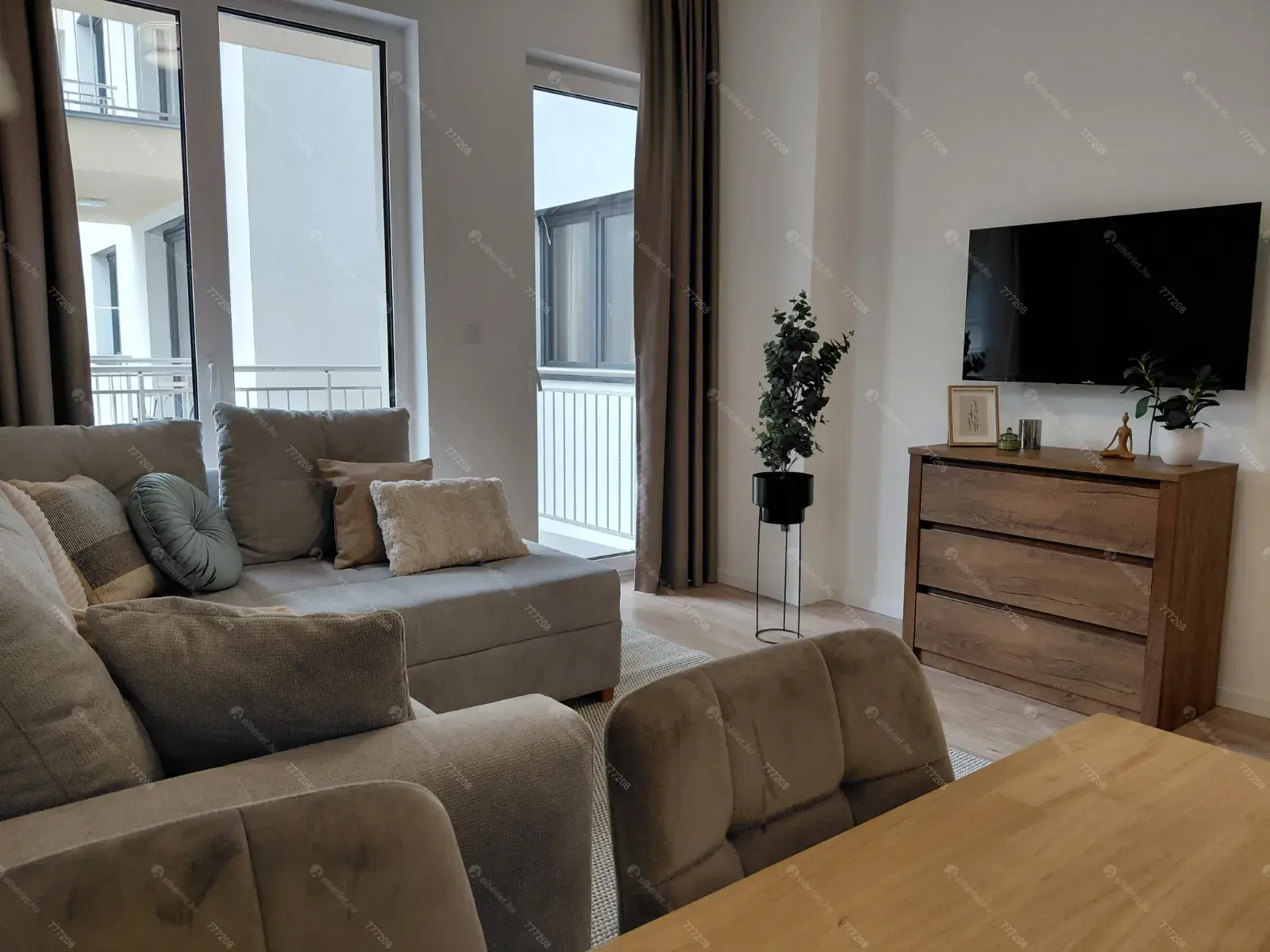 Kiadó albérlet 349000 Ft/hó áron: Budapest, VII. kerület   Osvát utca . Mérete: 42 nm, 1 szobás | Alberlet.hu - 6700051