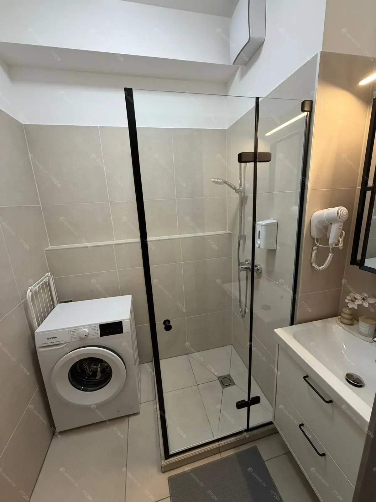 Kiadó albérlet 349000 Ft/hó áron: Budapest, VII. kerület   Osvát utca . Mérete: 42 nm, 1 szobás | Alberlet.hu - 6700057