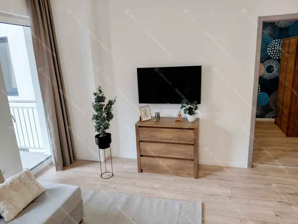 Kiadó albérlet 349000 Ft/hó áron: Budapest, VII. kerület  Osvát utca. Mérete: 42 nm, 1 szobás | Alberlet.hu - 6701652