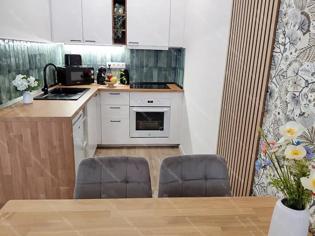 Kiadó albérlet 349000 Ft/hó áron: Budapest, VII. kerület  Osvát utca. Mérete: 42 nm, 1 szobás | Alberlet.hu - 6701654