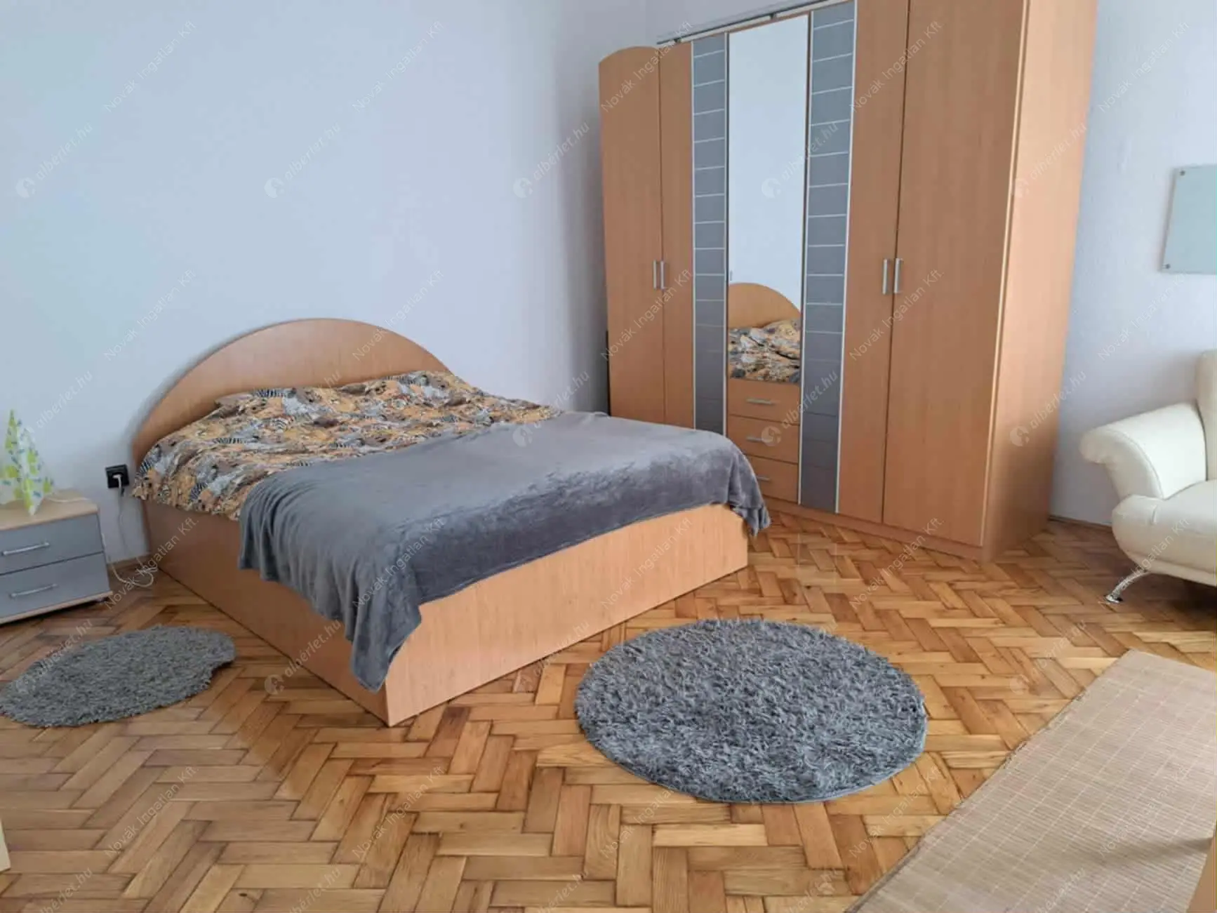 Kiadó albérlet 325000 Ft/hó áron: Budapest, VII. kerület  Péterfy Sándor utca. Mérete: 68 nm, 2 szobás | Alberlet.hu - 6574129