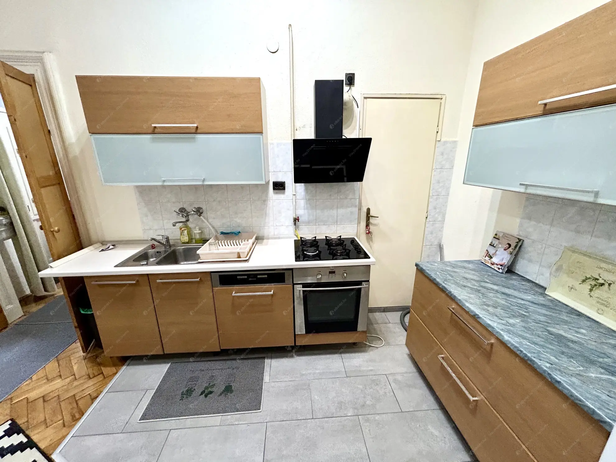 Kiadó albérlet 280000 Ft/hó áron: Budapest, VII. kerület  Péterfy Sándor utca. Mérete: 68 nm, 3 szobás | Alberlet.hu - 6636741