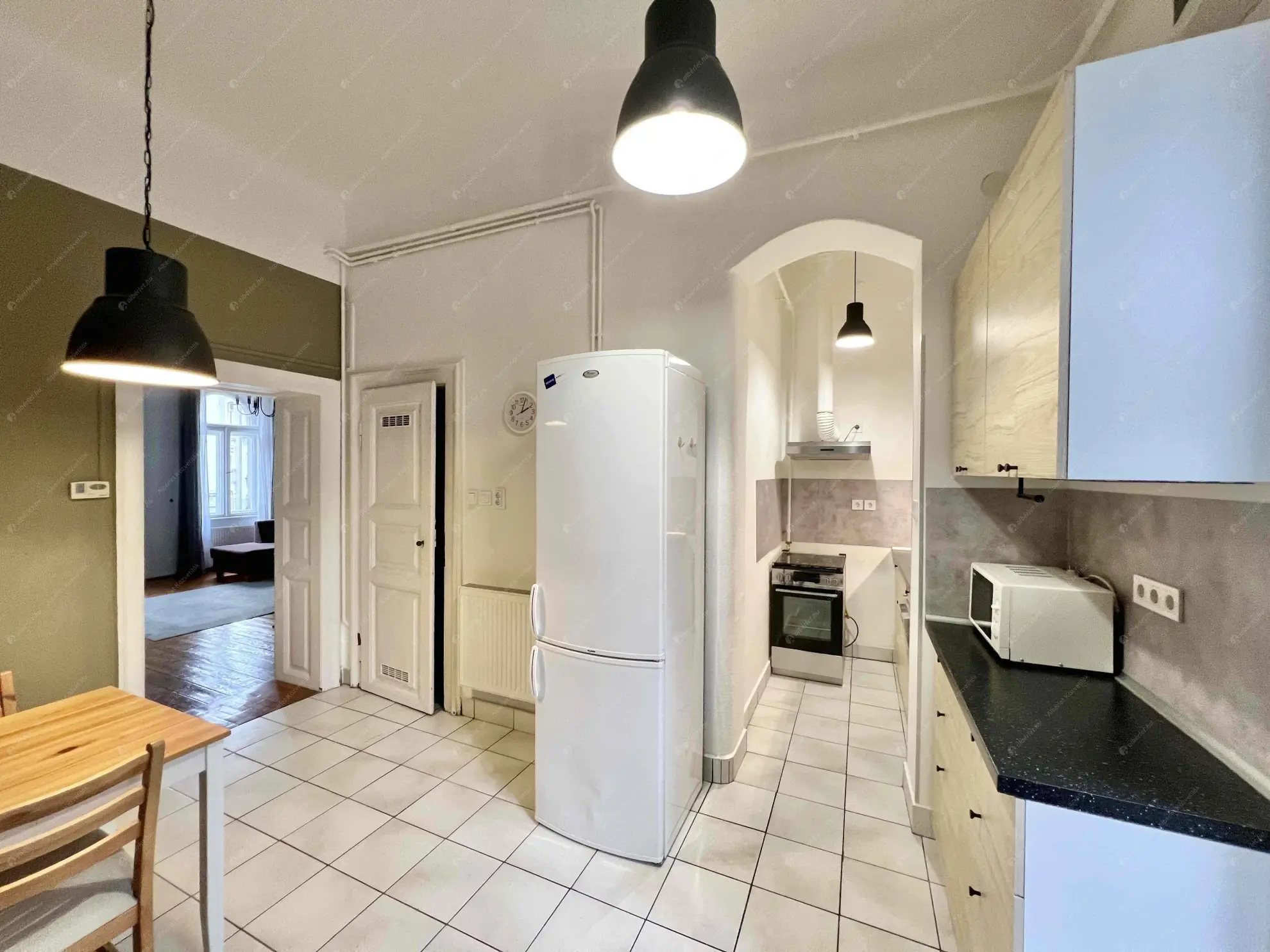 Kiadó albérlet 260000 Ft/hó áron: Budapest, VII. kerület  Péterfy Sándor utca. Mérete: 70 nm, 2 szobás | Alberlet.hu - 6631136