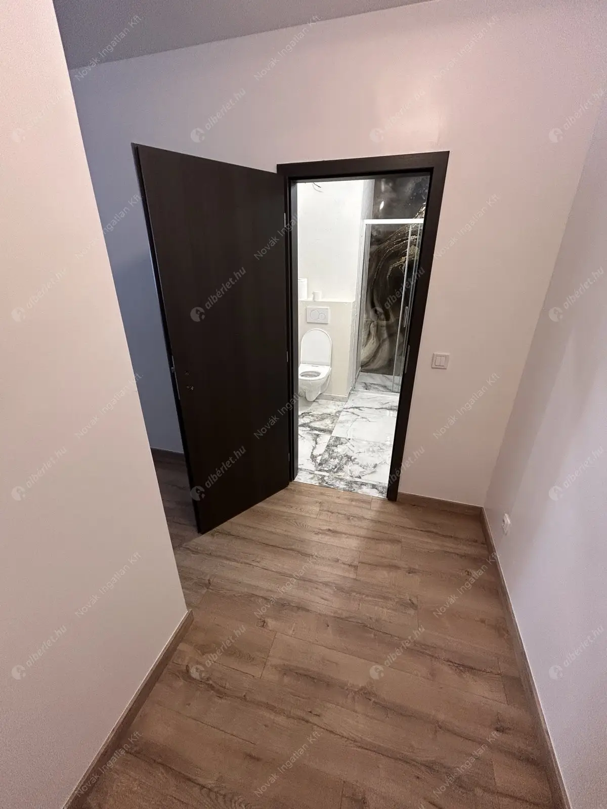 Kiadó albérlet 400000 Ft/hó áron: Budapest, VII. kerület  Péterfy Sándor utca. Mérete: 78 nm, 2 szobás | Alberlet.hu - 6574098