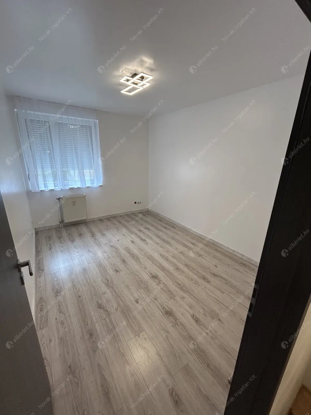 Kiadó albérlet 400000 Ft/hó áron: Budapest, VII. kerület  Péterfy Sándor utca. Mérete: 78 nm, 2 szobás | Alberlet.hu - 6574107