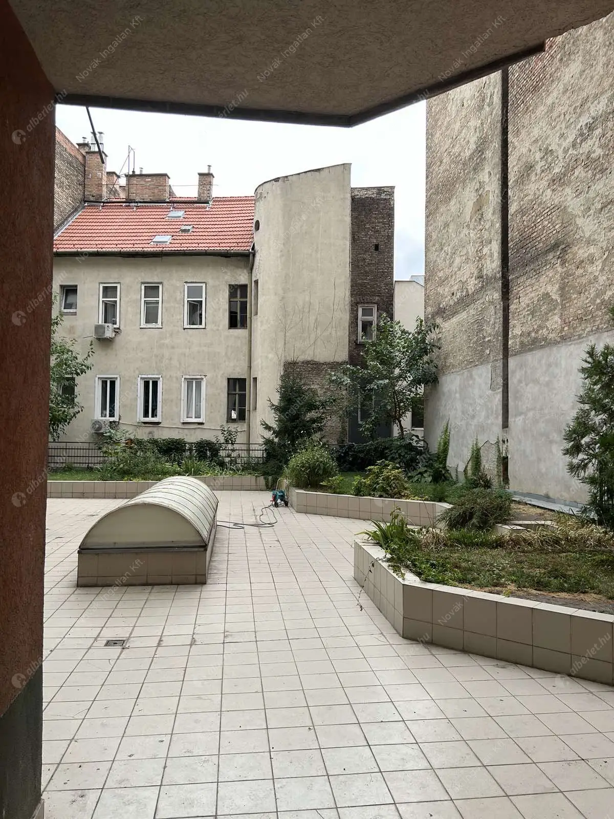 Kiadó albérlet 400000 Ft/hó áron: Budapest, VII. kerület  Péterfy Sándor utca. Mérete: 78 nm, 2 szobás | Alberlet.hu - 6574118