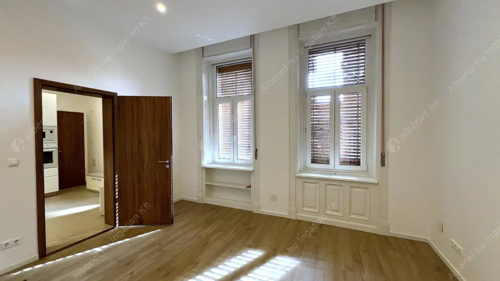 Kiadó albérlet 399000 Ft/hó áron: Budapest, VII. kerület  Péterfy Sándor utca. Mérete: 88 nm, 3 szobás | Alberlet.hu - 6561954