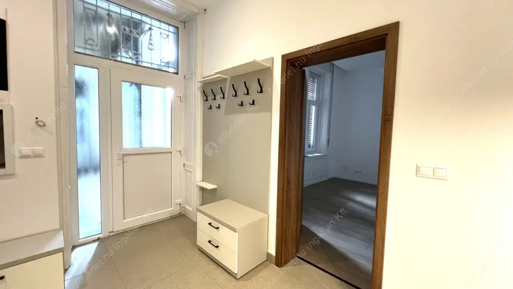 Kiadó albérlet 399000 Ft/hó áron: Budapest, VII. kerület  Péterfy Sándor utca. Mérete: 88 nm, 3 szobás | Alberlet.hu - 6561956