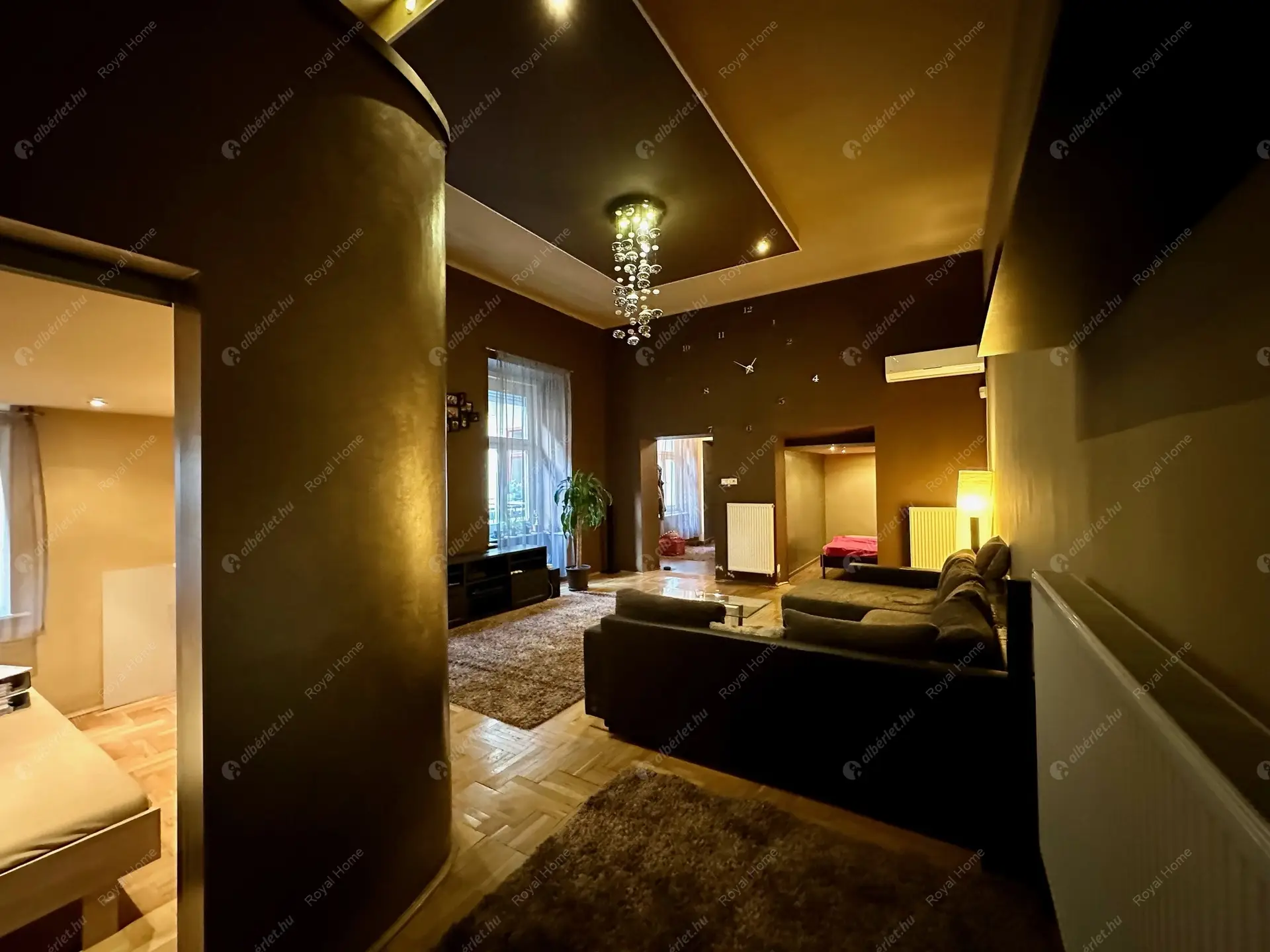 Kiadó albérlet 330000 Ft/hó áron: Budapest, VII. kerület  Rákóczi út. Mérete: 72 nm, 3 szobás | Alberlet.hu - 6172603