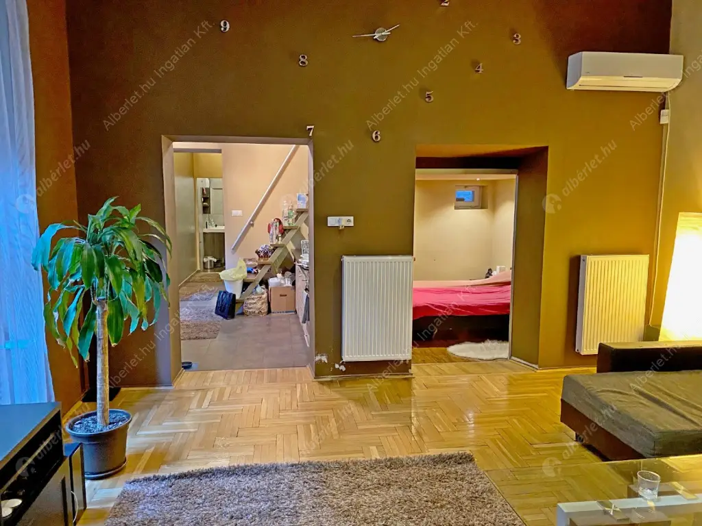 Kiadó albérlet 330000 Ft/hó áron: Budapest, VII. kerület  Rákóczi út. Mérete: 72 nm, 3 szobás | Alberlet.hu - 6173250