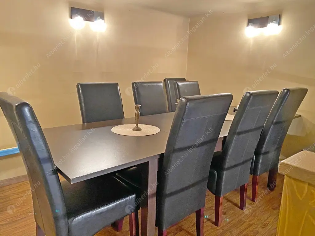 Kiadó albérlet 330000 Ft/hó áron: Budapest, VII. kerület  Rákóczi út. Mérete: 72 nm, 3 szobás | Alberlet.hu - 6583954