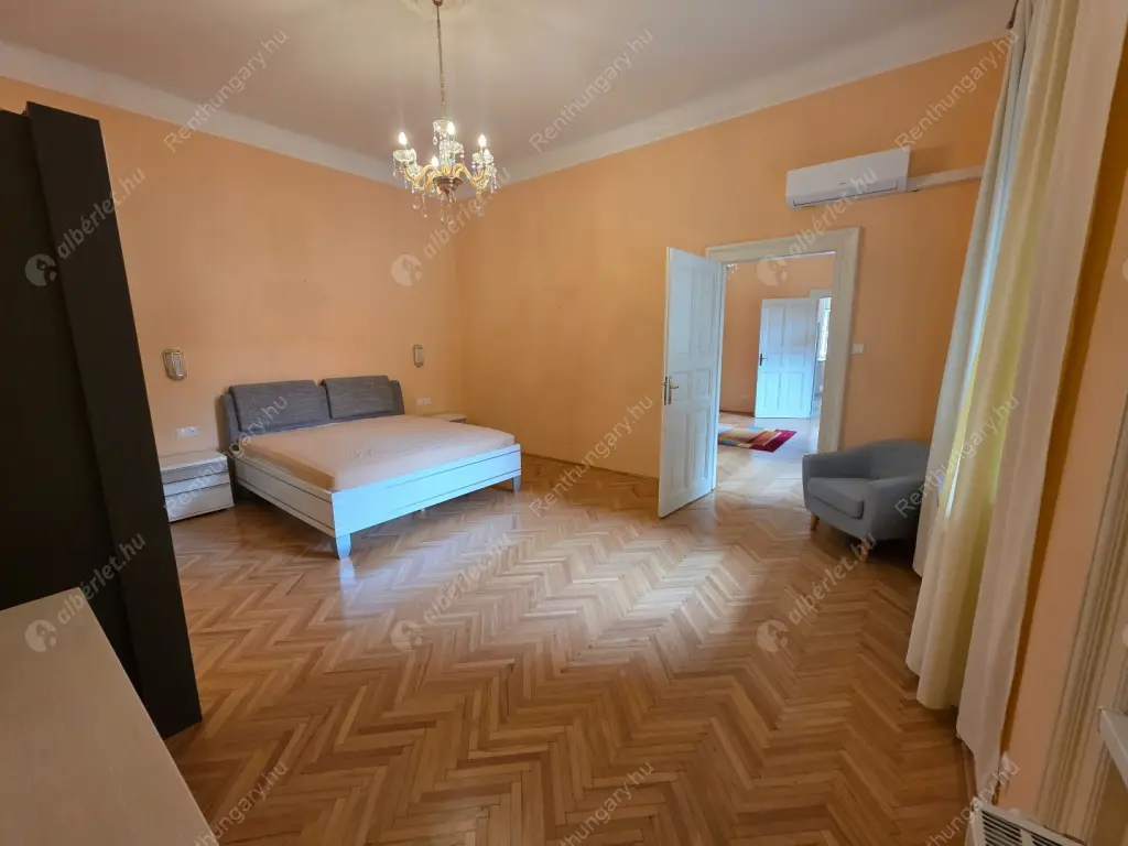 Kiadó albérlet 320000 Ft/hó áron: Budapest, VII. kerület  Rákóczi út. Mérete: 86 nm, 2 szobás | Alberlet.hu - 6570766