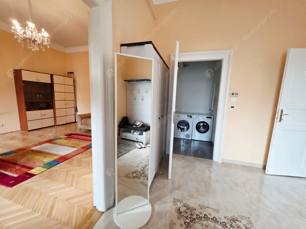 Kiadó albérlet 320000 Ft/hó áron: Budapest, VII. kerület  Rákóczi út. Mérete: 86 nm, 2 szobás | Alberlet.hu - 6570768