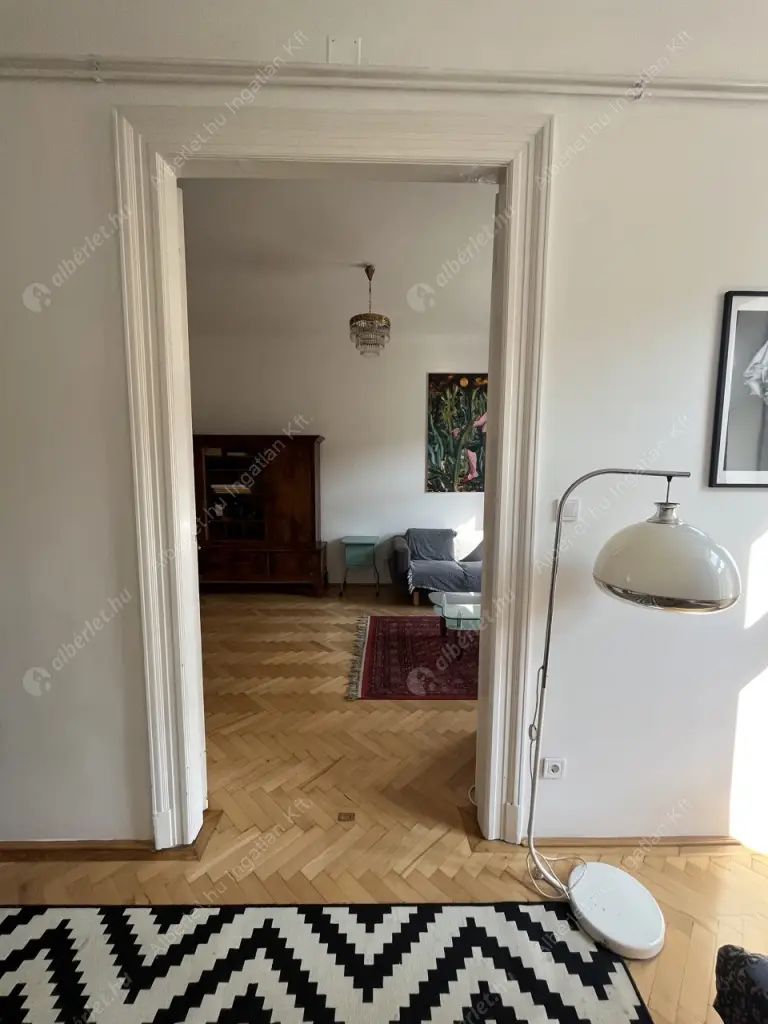 Kiadó albérlet 269000 Ft/hó áron: Budapest, VII. kerület  Rejtő Jenő utca. Mérete: 70 nm, 2 szobás | Alberlet.hu - 6605342