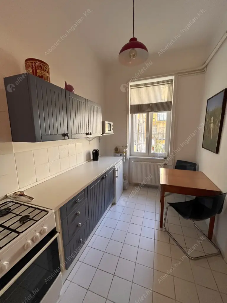 Kiadó albérlet 269000 Ft/hó áron: Budapest, VII. kerület  Rejtő Jenő utca. Mérete: 70 nm, 2 szobás | Alberlet.hu - 6605354