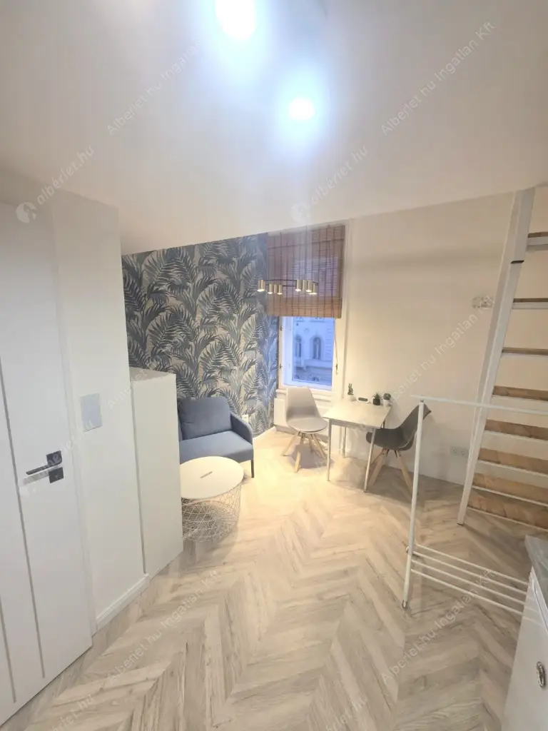 Kiadó albérlet 220000 Ft/hó áron: Budapest, VII. kerület  Rottenbiller utca. Mérete: 35 nm, 1 szobás | Alberlet.hu - 6638377